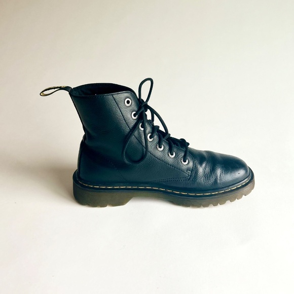 Men’s Dr. Martens Luana Black Leather Combat Boots size 9. - Picture 2 of 14